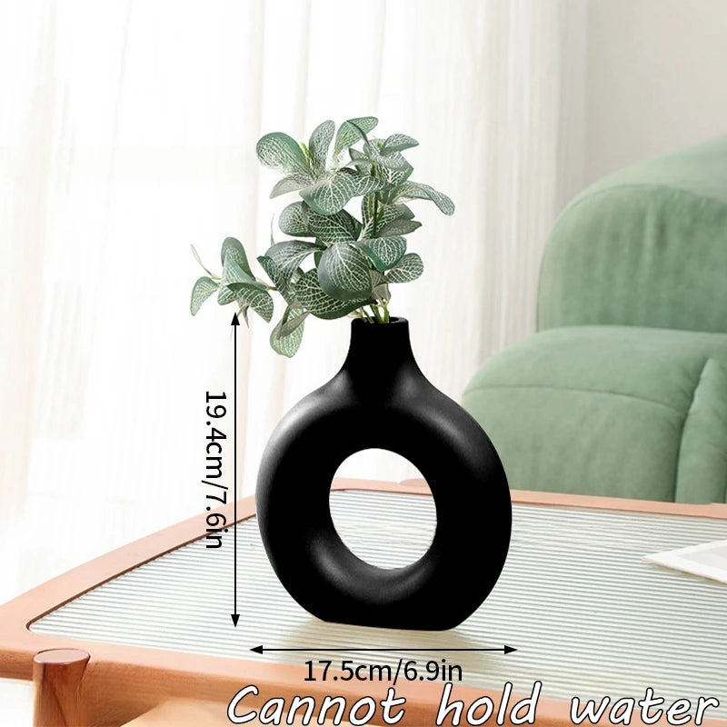 Imitation Ceramic Donut Vase – White Decorative Flower Holder for Modern Decor