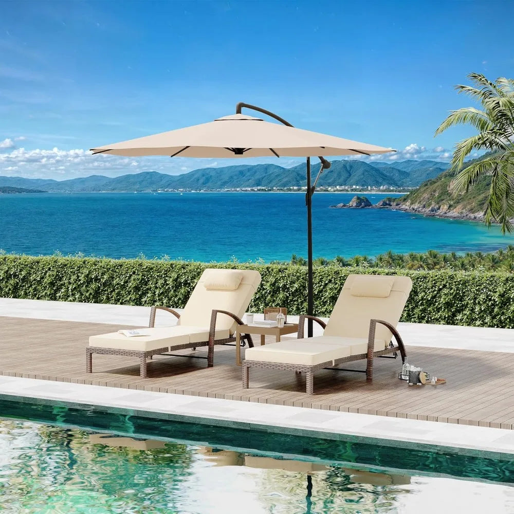 Set of 2 Outdoor Rattan Chaise Lounge Chairs