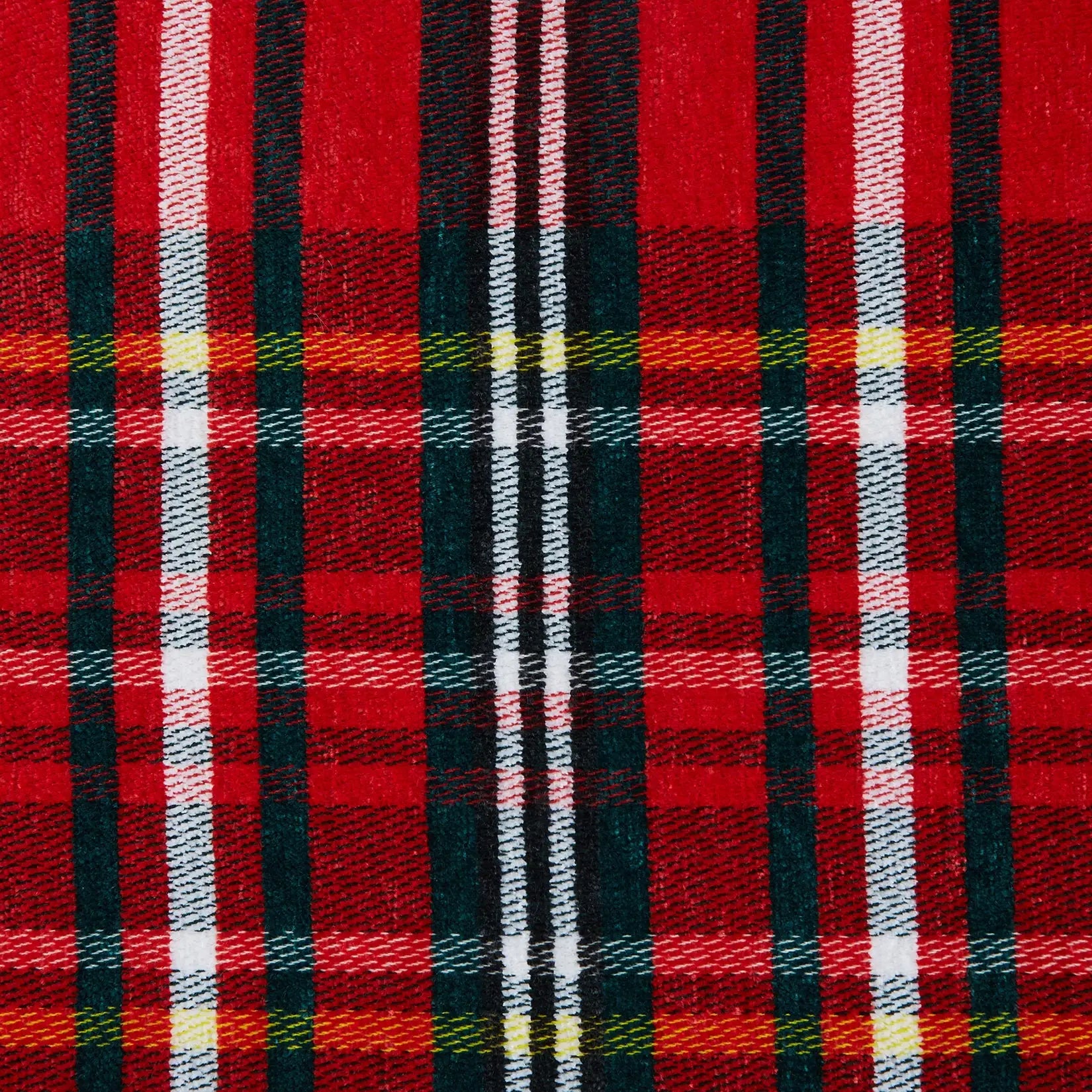 Christmas Plaid Chenille Throw Blanket – Red & Green