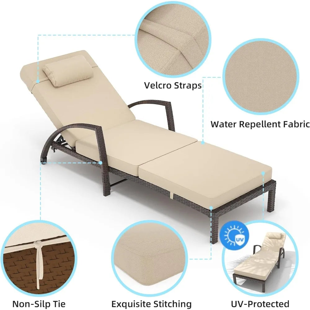 Set of 2 Outdoor Rattan Chaise Lounge Chairs